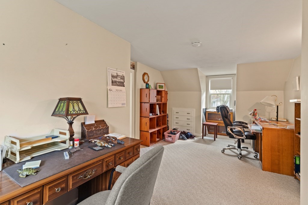 42 Parker Road Wakefield, MA 01880 - Photo 14 of 37 Gallery Image 14