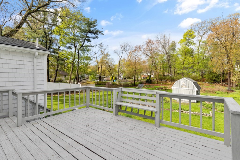 42 Parker Road Wakefield, MA 01880 - Photo 22 of 37 Gallery Image 22