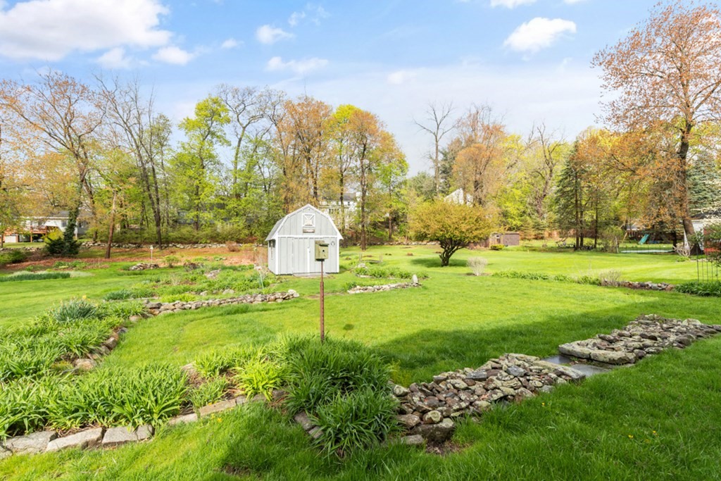 42 Parker Road Wakefield, MA 01880 - Photo 24 of 37 Gallery Image 24