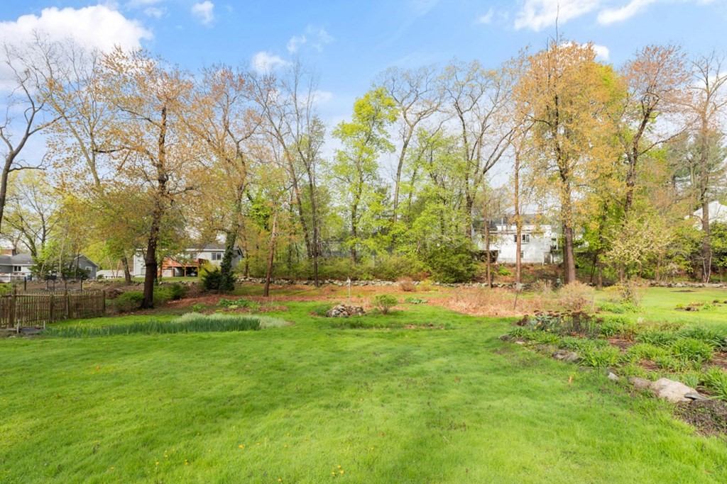 42 Parker Road Wakefield, MA 01880 - Photo 28 of 37 Gallery Image 28