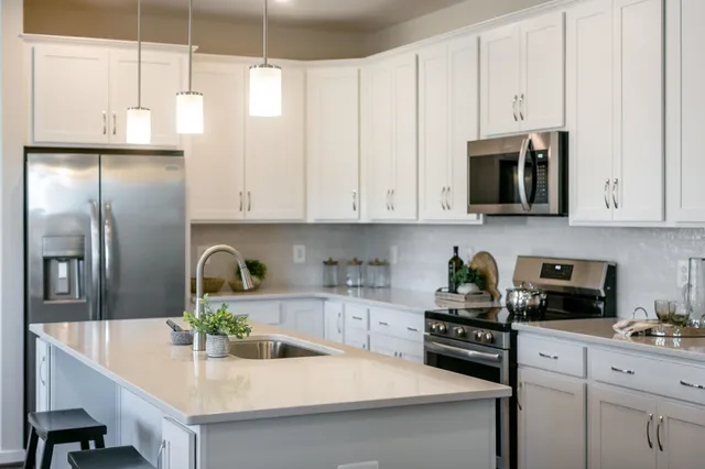 $594,900 | 8715 Overbrook Drive, Unit 110, McGaheysville, VA 22840