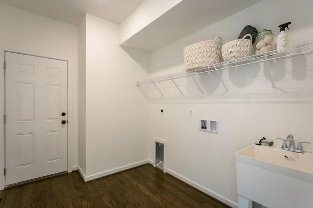 $594,900 | 8715 Overbrook Drive, Unit 110, McGaheysville, VA 22840