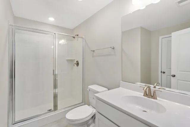 $594,900 | 8715 Overbrook Drive, Unit 110, McGaheysville, VA 22840