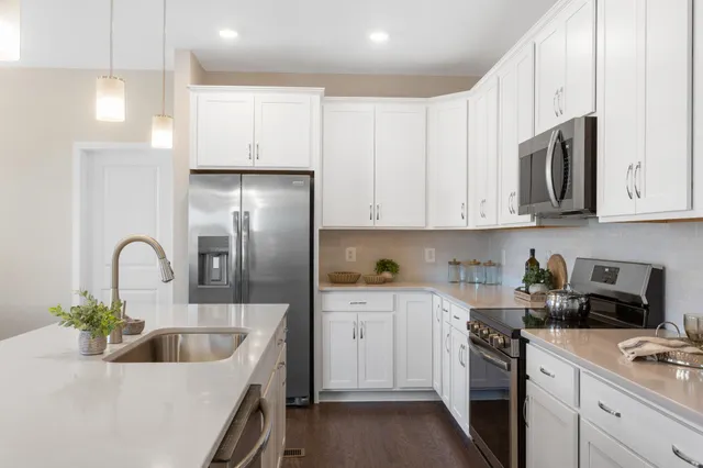 $594,900 | 8715 Overbrook Drive, Unit 110, McGaheysville, VA 22840