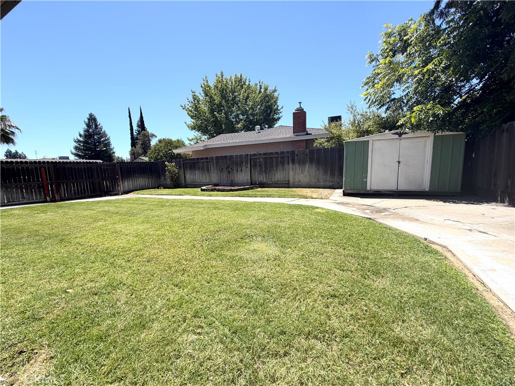 350 El Portal Drive Merced, CA 95340 - Photo 17 of 19