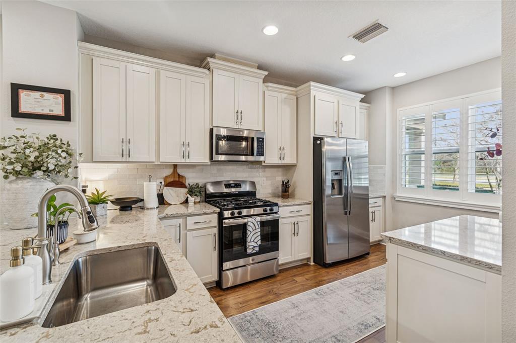 12616 Rangeland Boulevard Odessa, FL 33556 - Photo 13 of 54