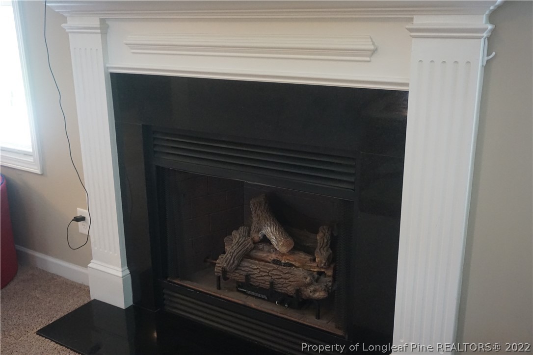 2127 Yates Ranch Road Hope Mills, NC 28348 - Photo 7 of 29 Gallery Image 7