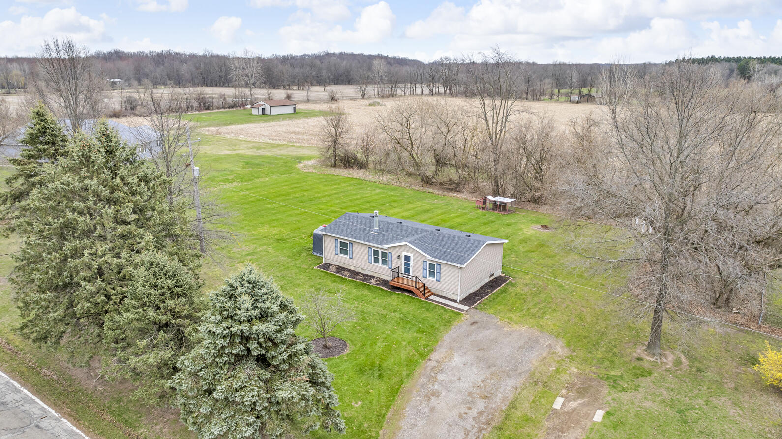 8599 Easton Road Rives Junction, MI 49277 - Photo 1 of 41 8599 Easton Rd Rives Junction MI