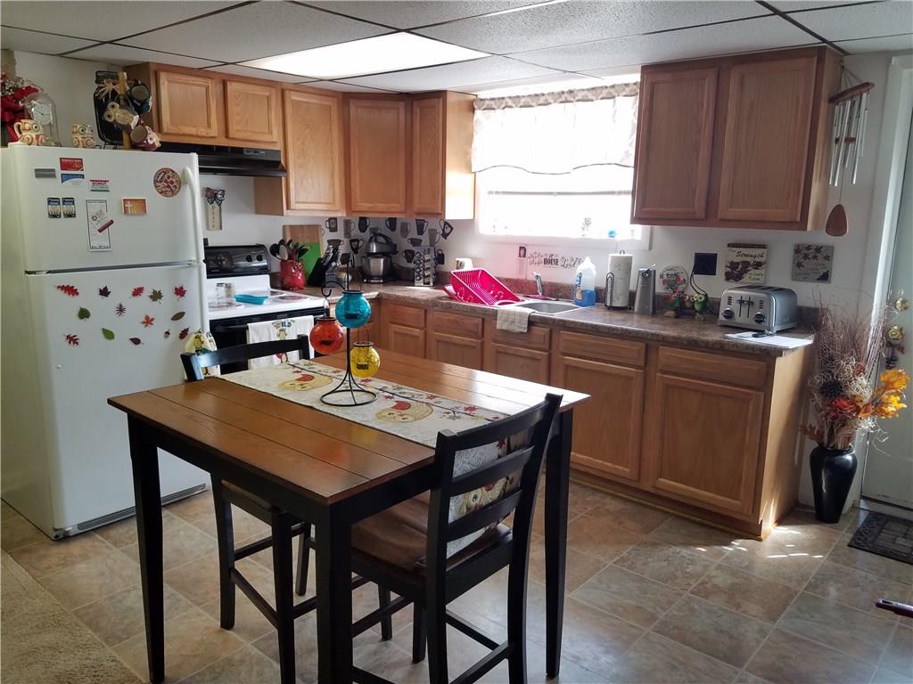 152 Freeport Road Butler, PA 16002 - Photo 4 of 25