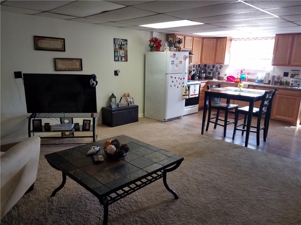 152 Freeport Road Butler, PA 16002 - Photo 7 of 25