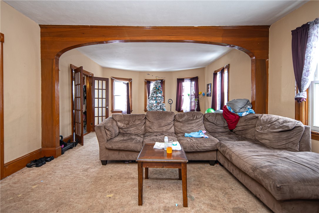 52 Spring Street Lincoln, RI 02838 - Photo 29 of 37 Gallery Image 29