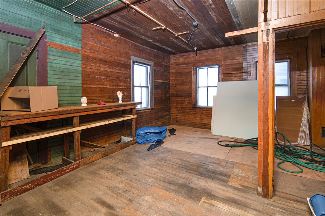 52 Spring Street Lincoln, RI 02838 - Photo 36 of 37 Gallery Image 36