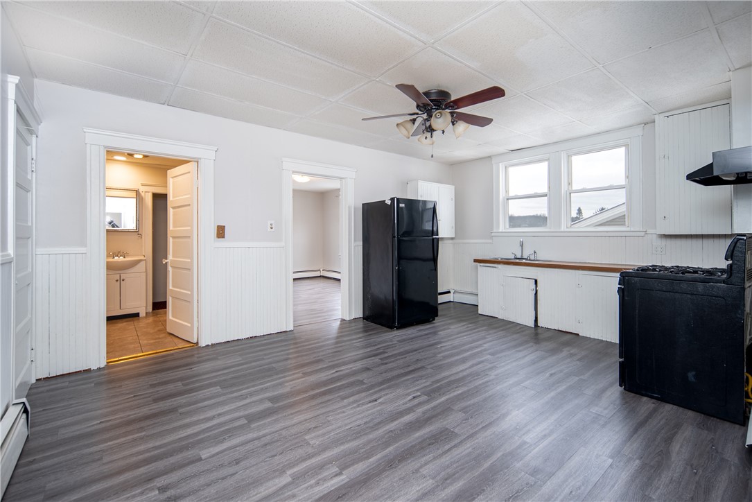 52 Spring Street Lincoln, RI 02838 - Photo 7 of 37 Gallery Image 7