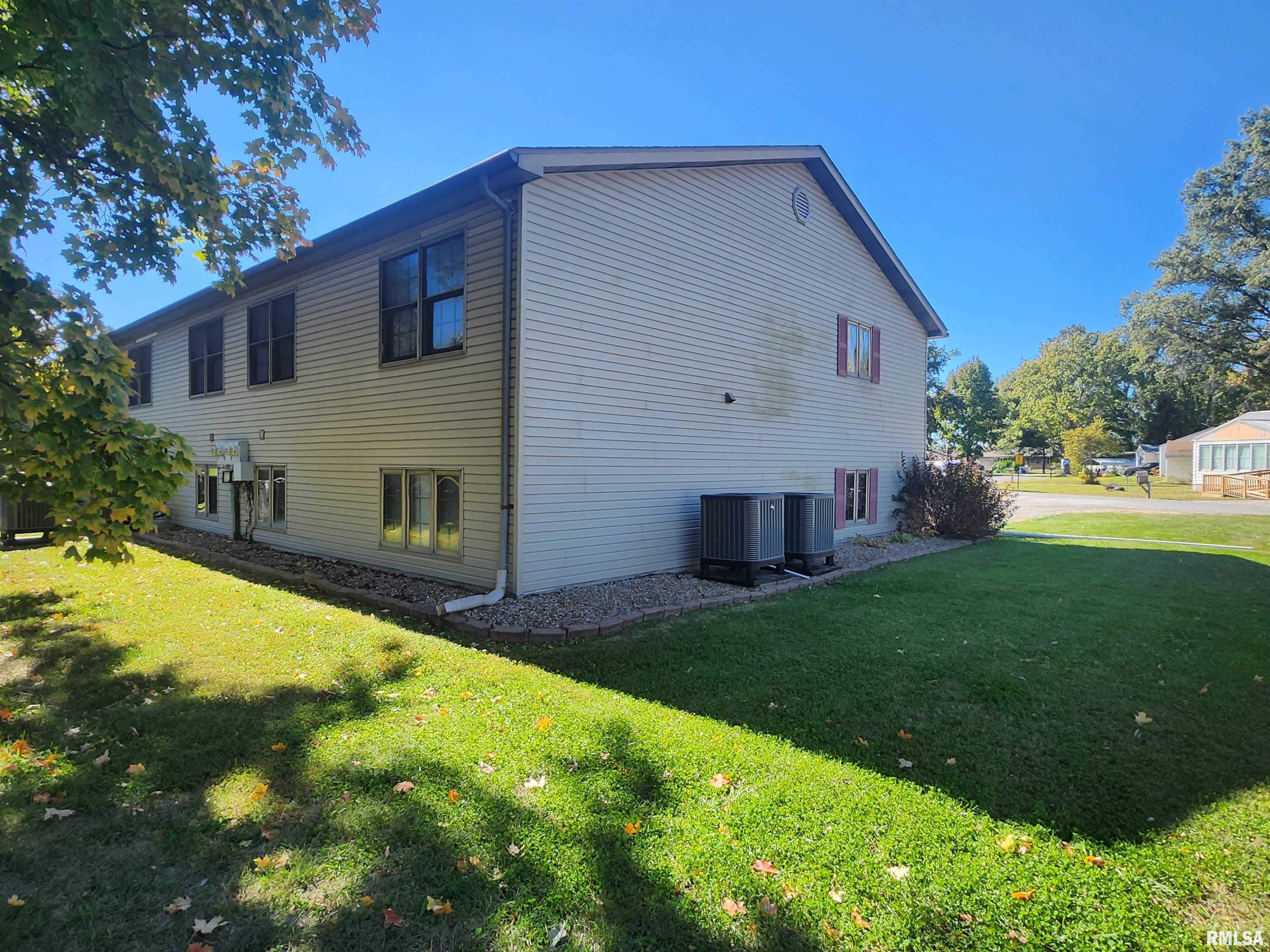 802 Ritter Street Pinckneyville, IL 62274 - Photo 6 of 17 Gallery Image 6