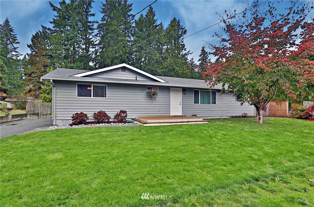 15914 Southeast 144th Street Renton, WA 98059 - Photo 2 of 17