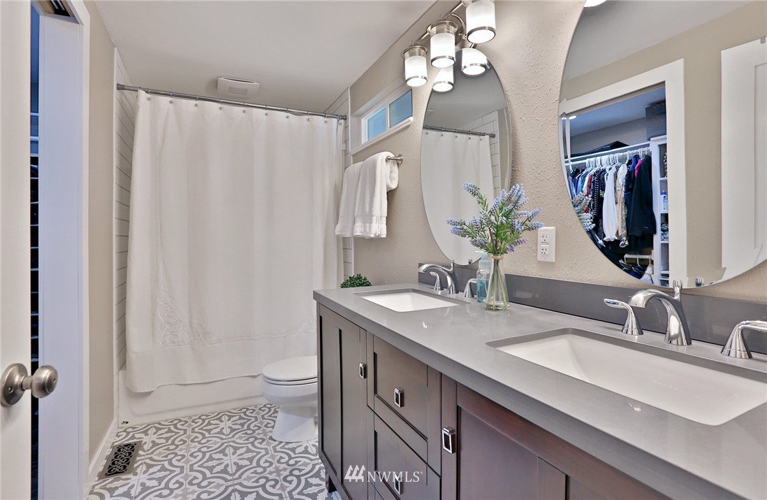 15914 Southeast 144th Street Renton, WA 98059 - Photo 11 of 17
