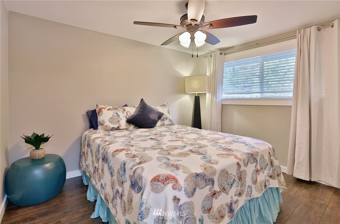 15914 Southeast 144th Street Renton, WA 98059 - Photo 12 of 17