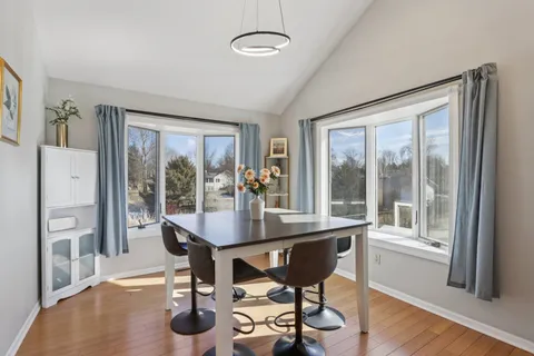 $539,900 | 810 North Parkview Street, Cottage Grove, WI 53527