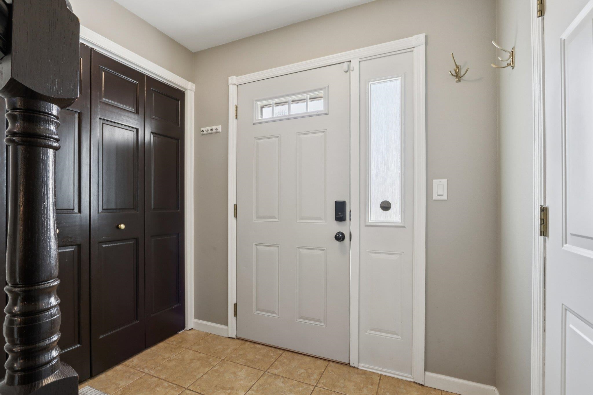 810 North Parkview Street Cottage Grove, WI 53527 - Photo 4 of 54