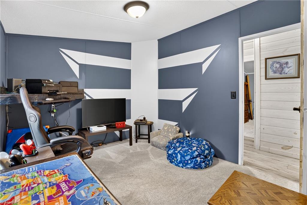 2422 Burney Road Asheboro, NC 27205 - Photo 16 of 42 Gallery Image 16