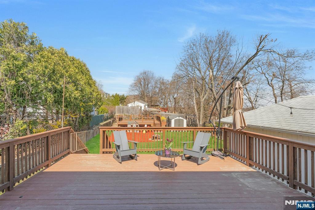 39 Vernon Terrace Bloomfield, NJ 07003 - Photo 31 of 39 a view of a balcony with chairs