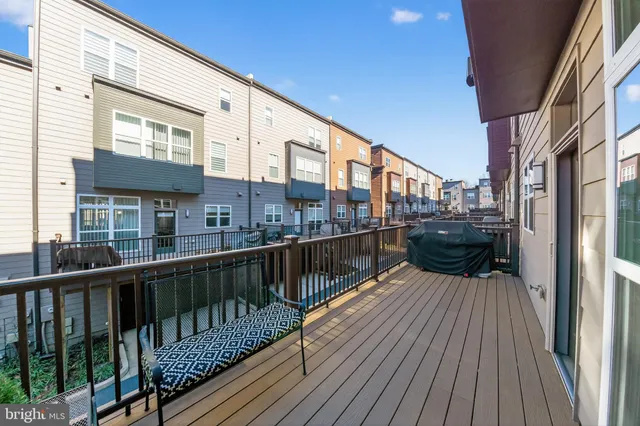 $1,395,000 | 3262 Royal Fern Place, Rockville, MD 20852