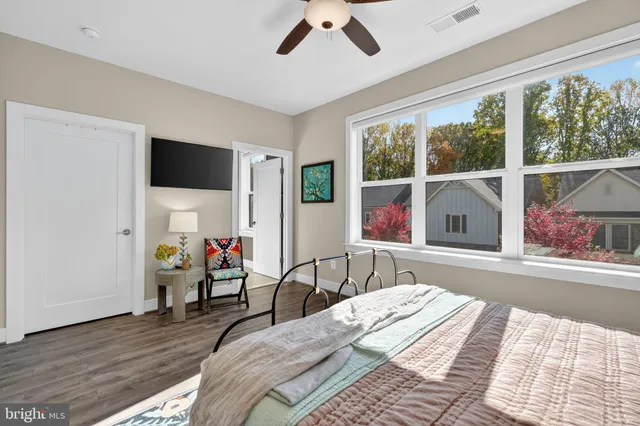 $1,395,000 | 3262 Royal Fern Place, Rockville, MD 20852