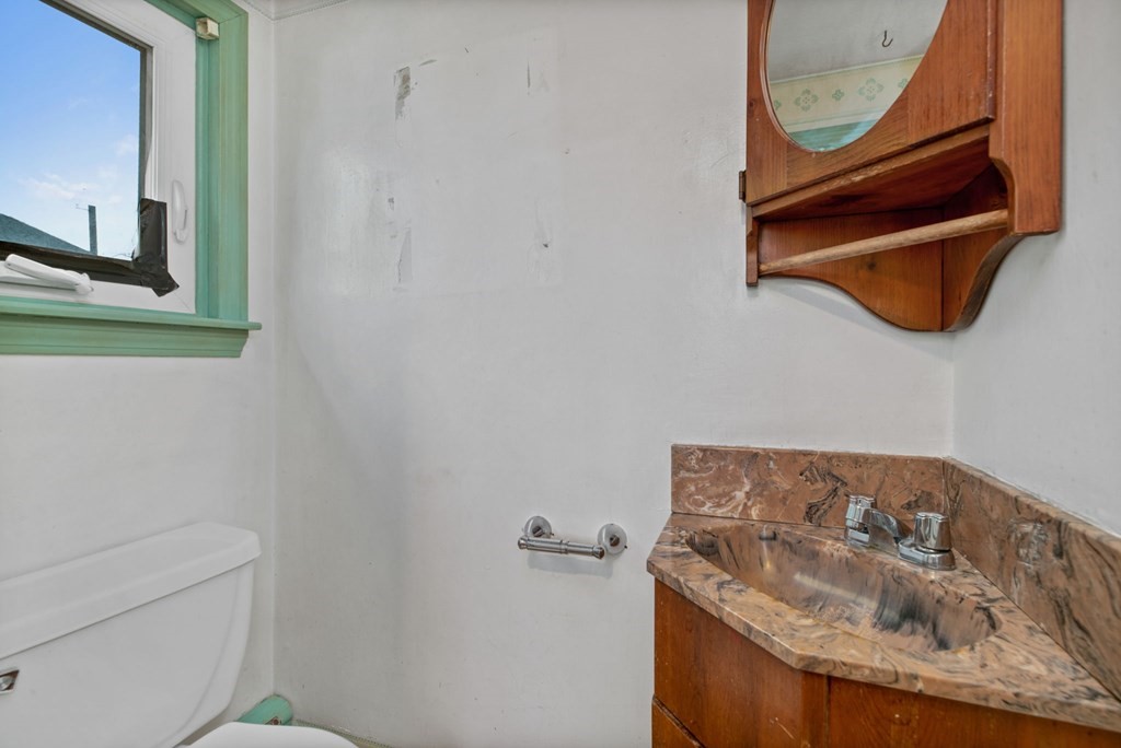40 Rebecca Road Scituate, MA 02066 - Photo 24 of 33