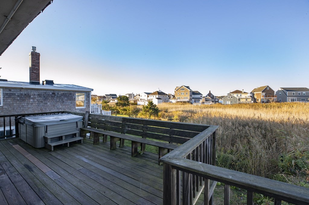 40 Rebecca Road Scituate, MA 02066 - Photo 5 of 33