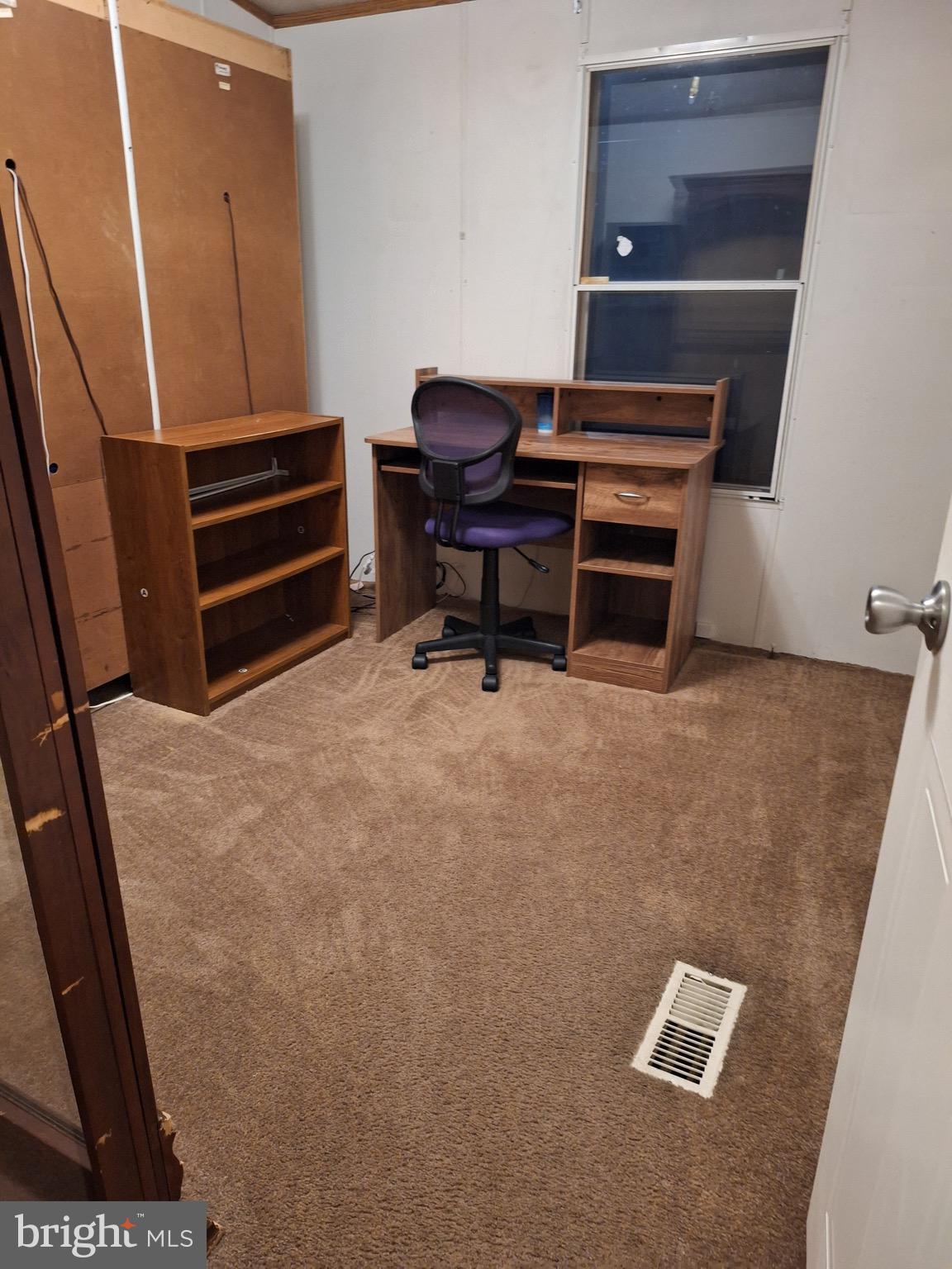 545 Imperial Way Falling Waters, WV 25419 - Photo 7 of 20 a view of workspace with furniture