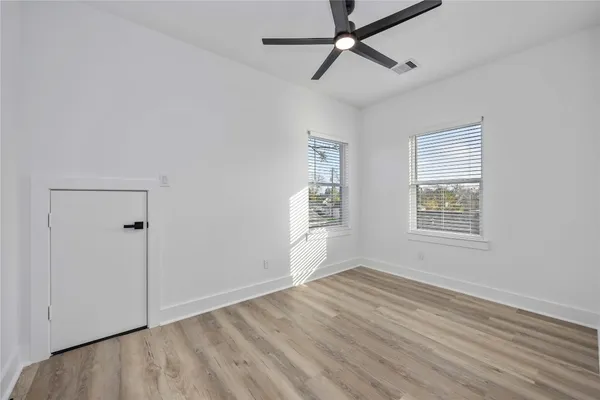 $2,100 | 4533 Larkspur Street, Unit B, Houston, TX 77051