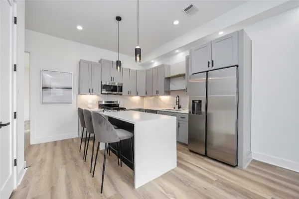 $2,100 | 4533 Larkspur Street, Unit B, Houston, TX 77051