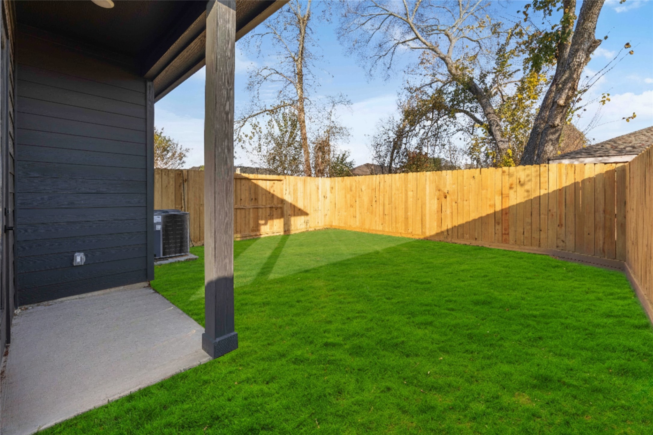 4533 Larkspur Street, Unit B Houston, TX 77051 - Photo 34 of 36