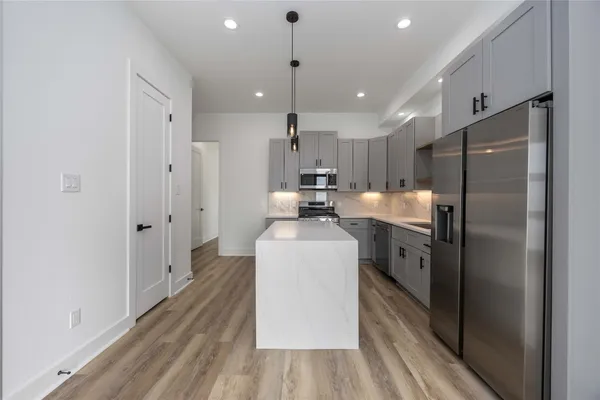 $2,100 | 4533 Larkspur Street, Unit B, Houston, TX 77051