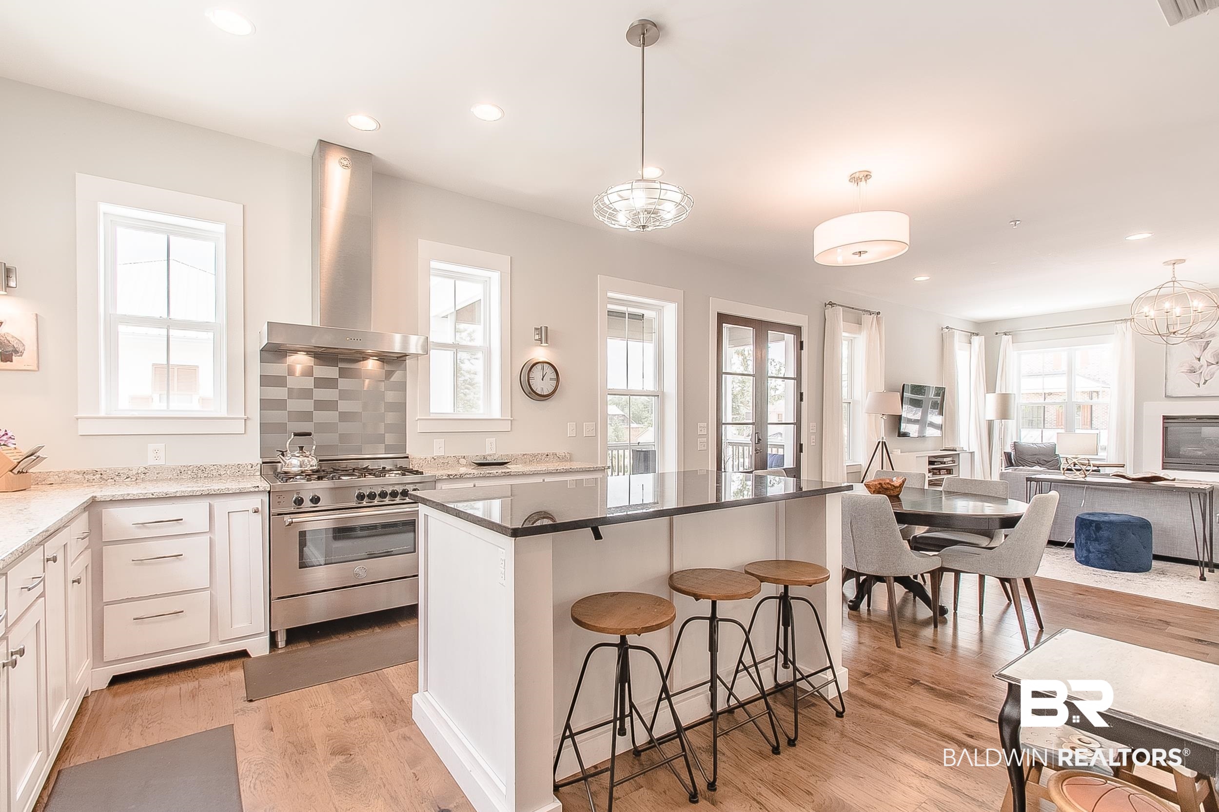 6 Minnich Court Fairhope, AL 36532 - Photo 15 of 50 Kitchen