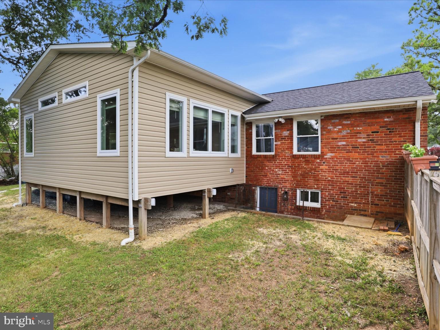 6103 Dinwiddie Street Springfield, VA 22150 - Photo 33 of 42 Exterior Rear