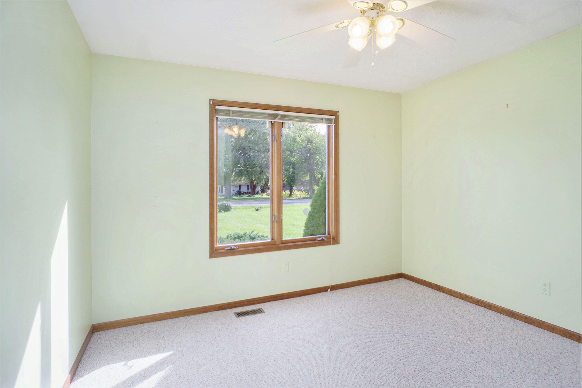 12260 South Sprinkle Road Vicksburg, MI 49097 - Photo 18 of 30 DSC06449