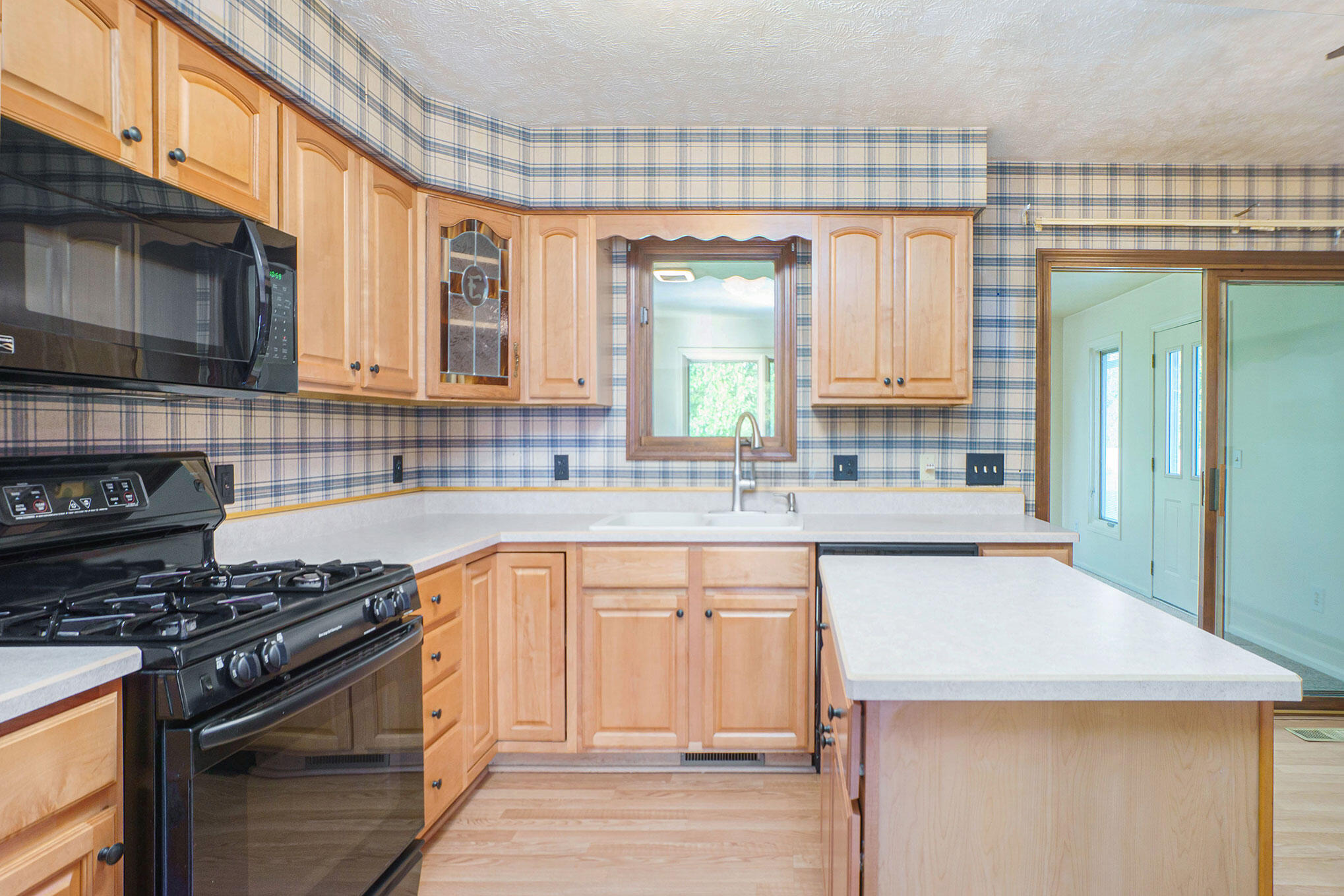 12260 South Sprinkle Road Vicksburg, MI 49097 - Photo 6 of 30 DSC06427