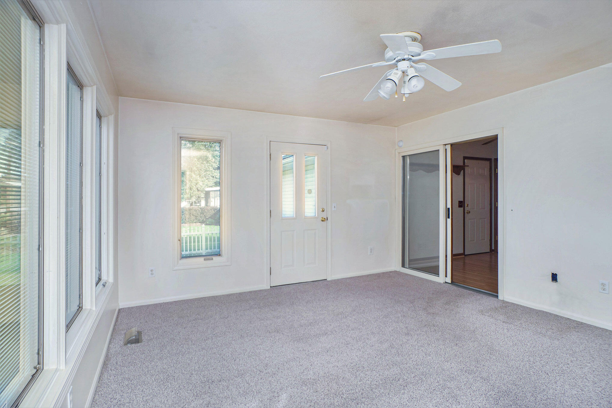 12260 South Sprinkle Road Vicksburg, MI 49097 - Photo 8 of 30 DSC06425