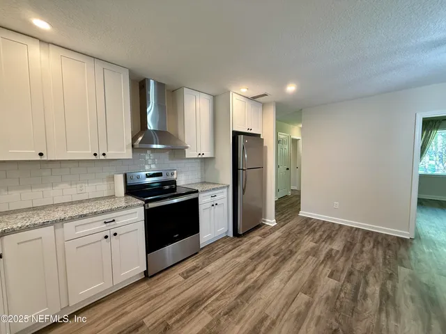 $2,199 | 2516 Horseshoe Bend Road, Middleburg, FL 32068