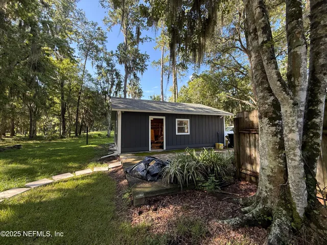 $2,199 | 2516 Horseshoe Bend Road, Middleburg, FL 32068