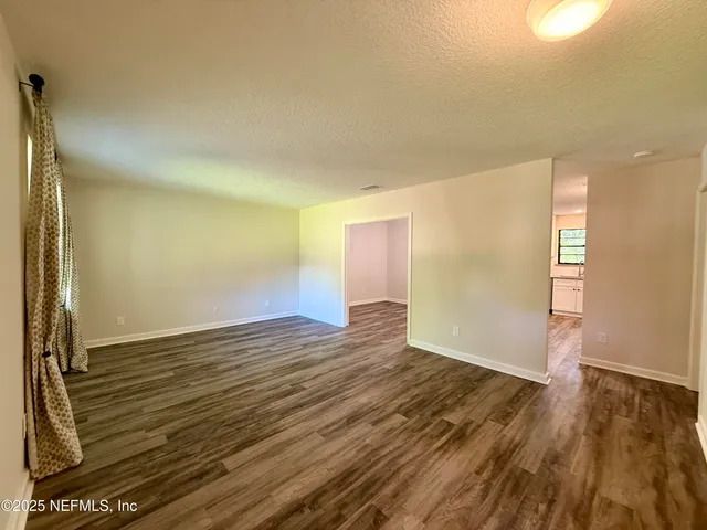 $2,199 | 2516 Horseshoe Bend Road, Middleburg, FL 32068