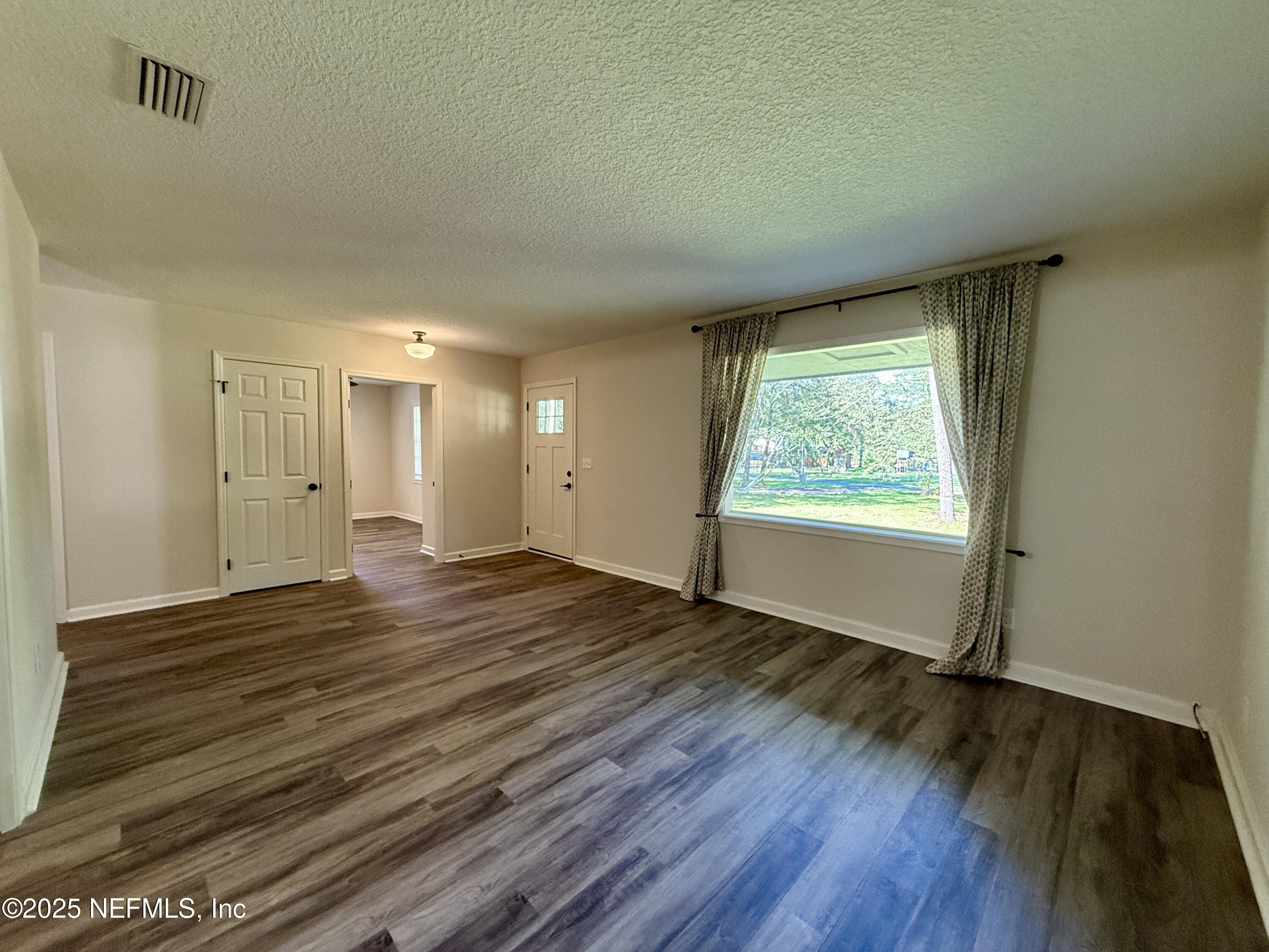 2516 Horseshoe Bend Road Middleburg, FL 32068 - Photo 8 of 41 IMG_5007