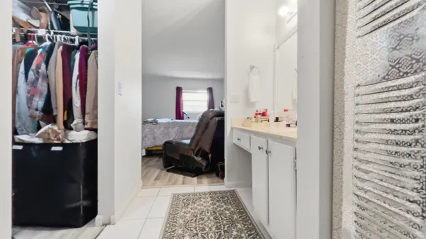 $2,000 | 1200 Southwest 124th Terrace, Unit 208O, Pembroke Pines, FL 33027