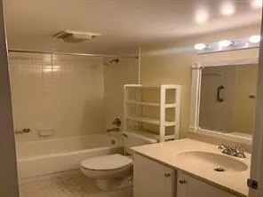 $2,000 | 1200 Southwest 124th Terrace, Unit 208O, Pembroke Pines, FL 33027