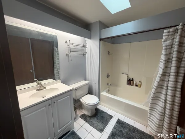 $1,985 | 60 Old Town Road, Unit 5, Vernon, CT 06066