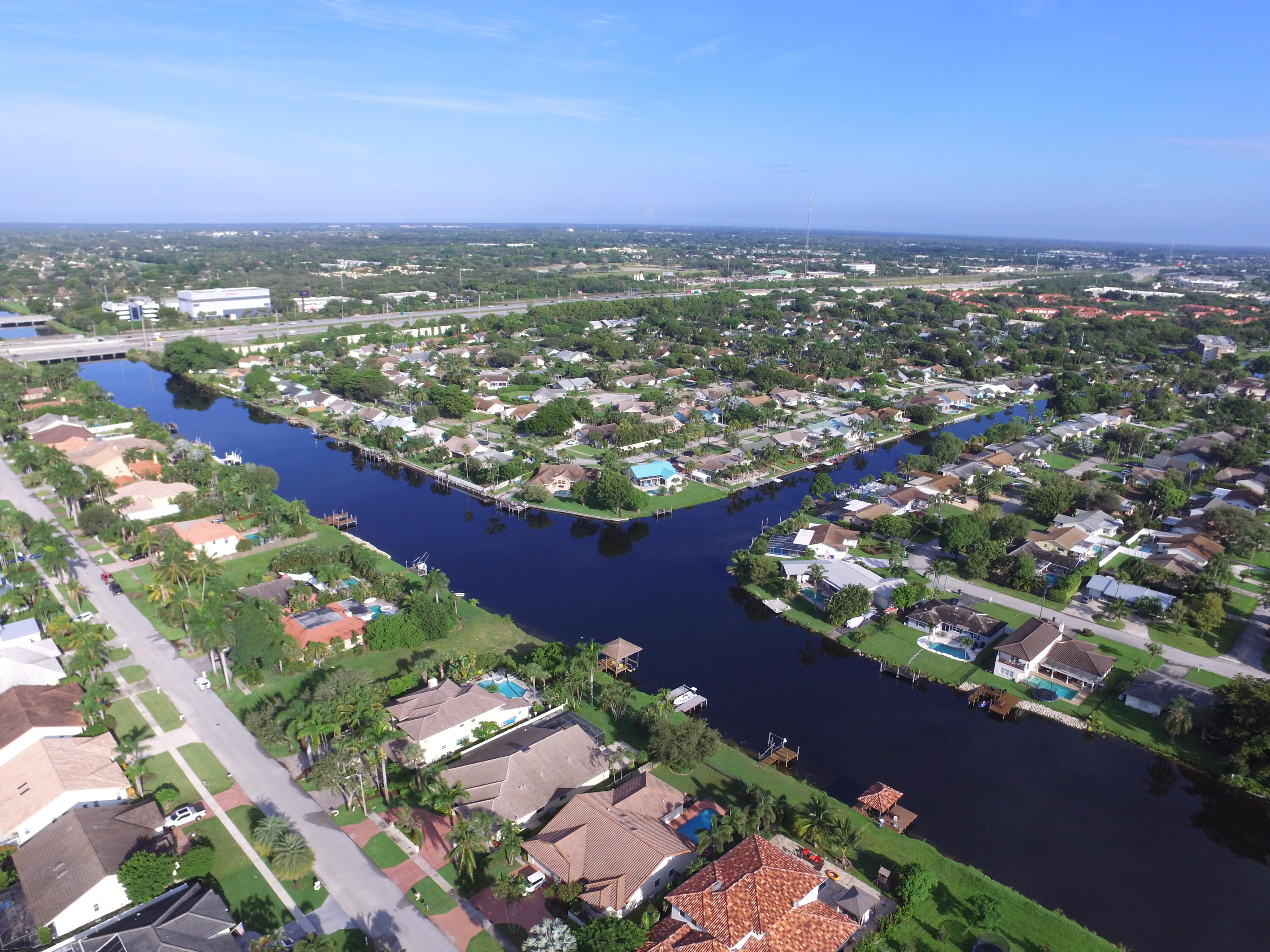261 North Country Club Boulevard Boca Raton, FL 33487 - Photo 42 of 46 DJI_0080 (1)