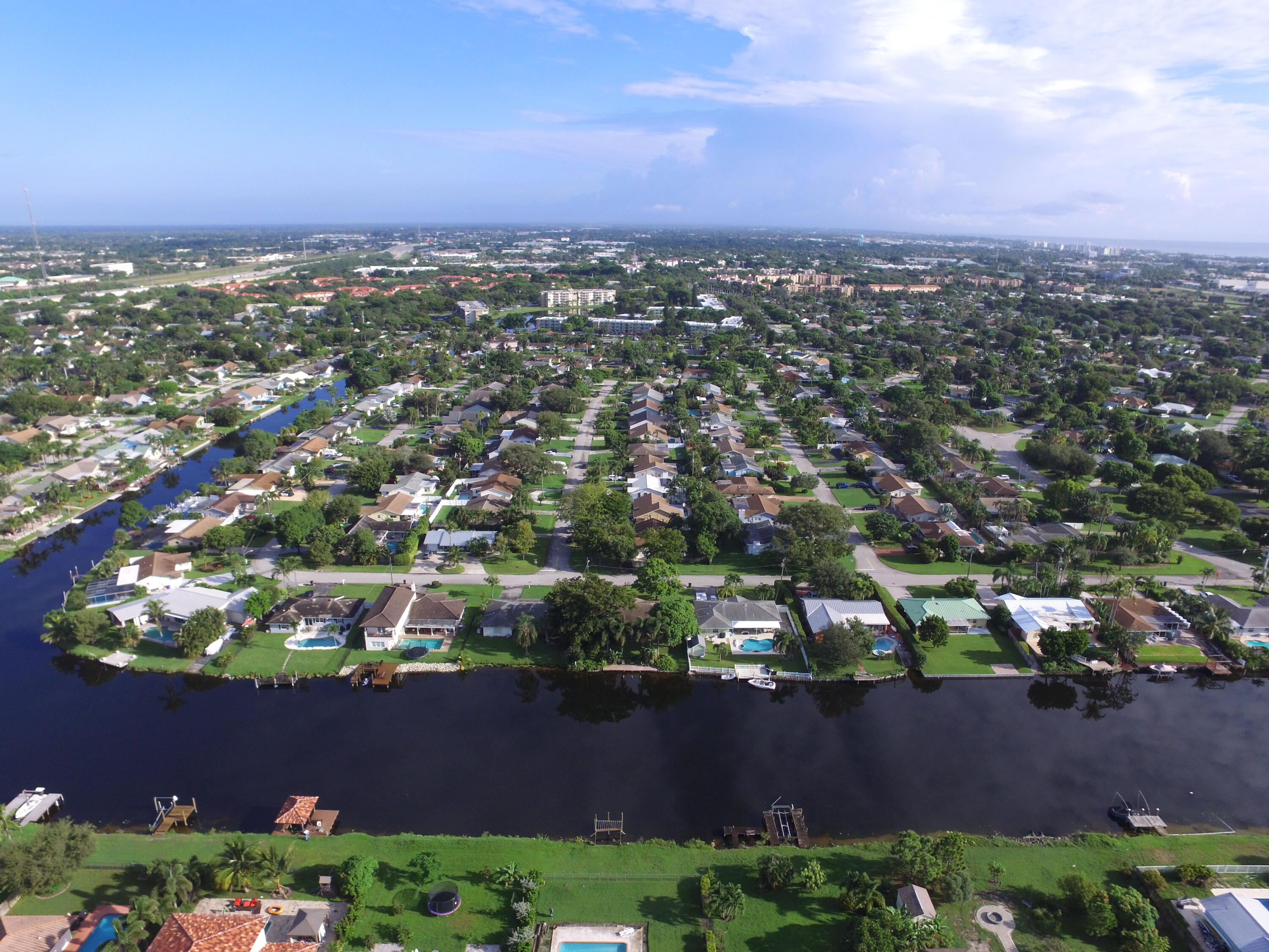 261 North Country Club Boulevard Boca Raton, FL 33487 - Photo 43 of 46 DJI_0081 (1)