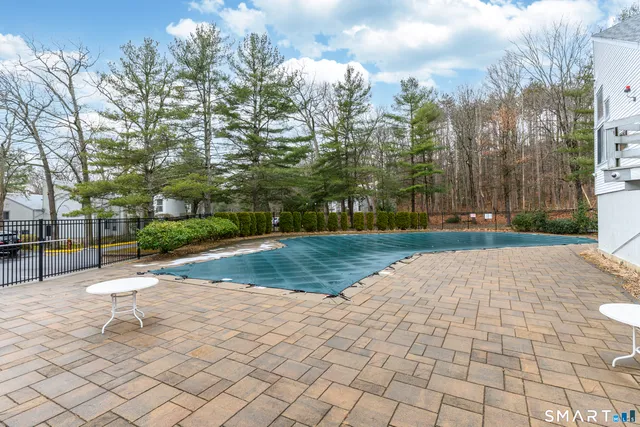 $2,800 | 5 Staunton Court, Unit A, Farmington, CT 06032