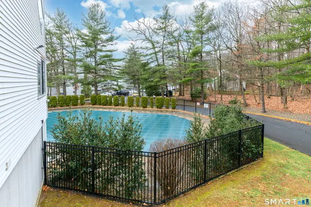 $2,800 | 5 Staunton Court, Unit A, Farmington, CT 06032